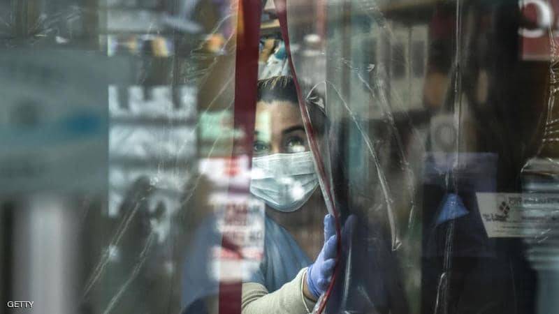 الولايات المتحدة تقترب من 