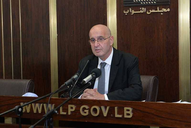 عراجي: 