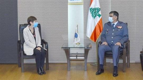 اللواء عثمان يلتقي ممثلة المفوّضية العليا للاجئين
