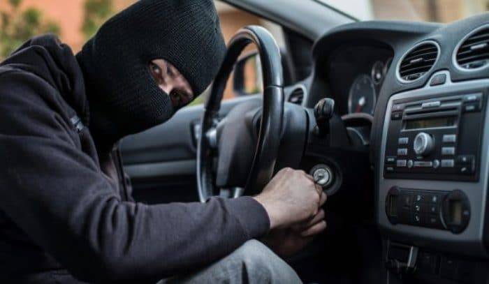 توقيف عصابة سرقة سيارات من لبنان إلى سوريا