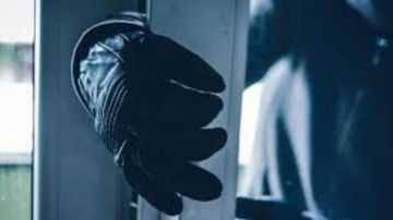 سرقة ماكينات إنترنت ومضخات مياه