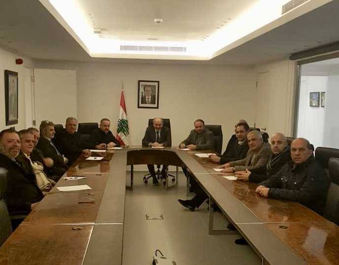 بعد تسريبات عن 