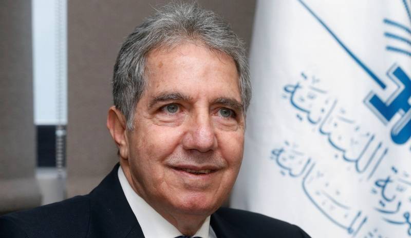 توقيع عقد تخصيص عقار لتشييد 