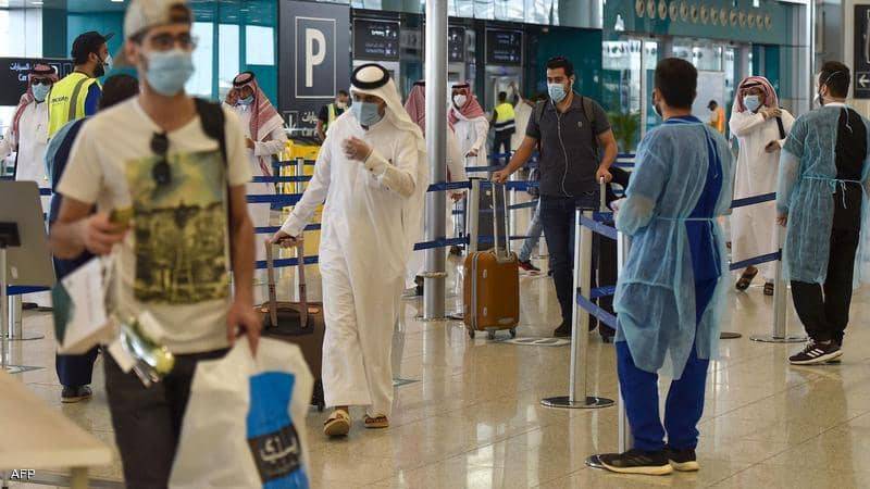 السعودية.. إعادة فتح المنافذ البحرية والجوية
