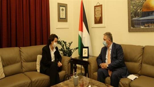 سفيرة فرنسا: لتوفير حياة كريمة للاجئين الفلسطينيين
