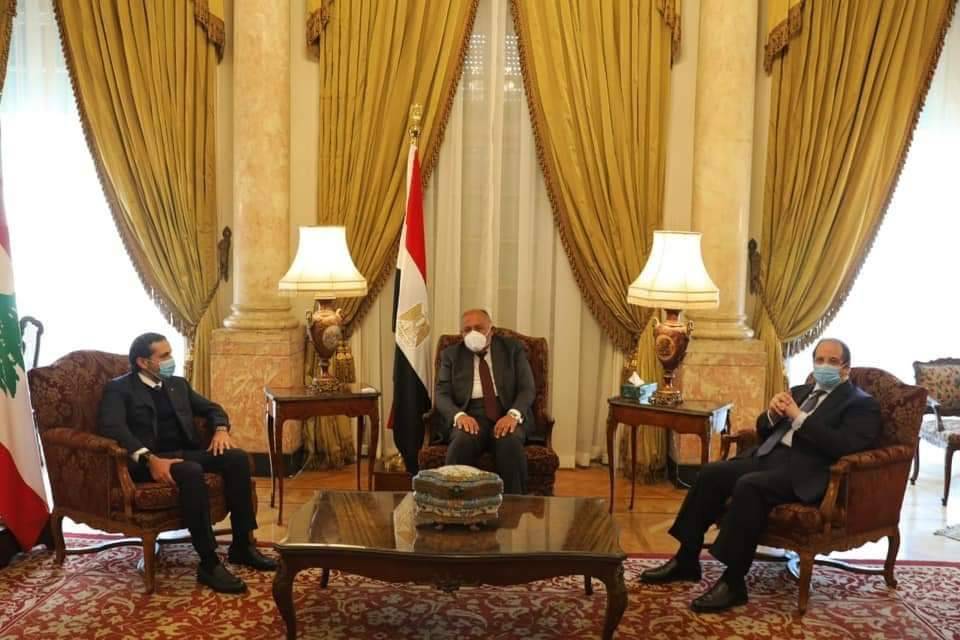 الخارجية المصرية بعد زيارة الحريري: للإسراع في تشكيل حكومة مستقلة