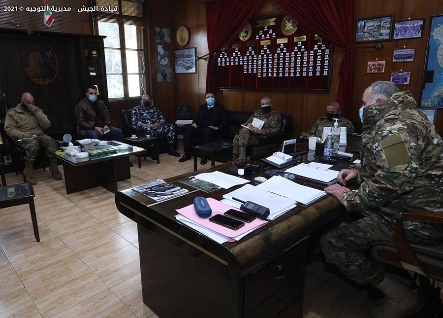 الجيش: اجتماع أمني في قيادة لواء المشاة الثاني عشر في طرابلس