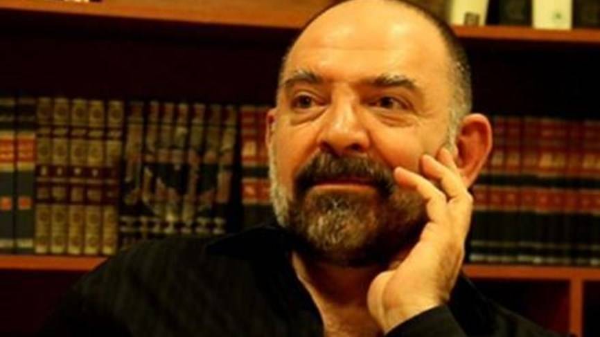 بالصور: العثور على لقمان سليم مقتولا داخل سيارته في الجنوب ‏