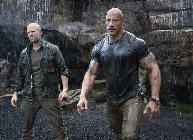 ممثل تونسي إلى جانب 'ذا روك' ببطولة فيلمه الجديد