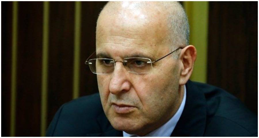 عراجي ينبّه لخطورة هجرة الكوادر الطبية: لتشكيل حكومة توقف الانهيار المخيف