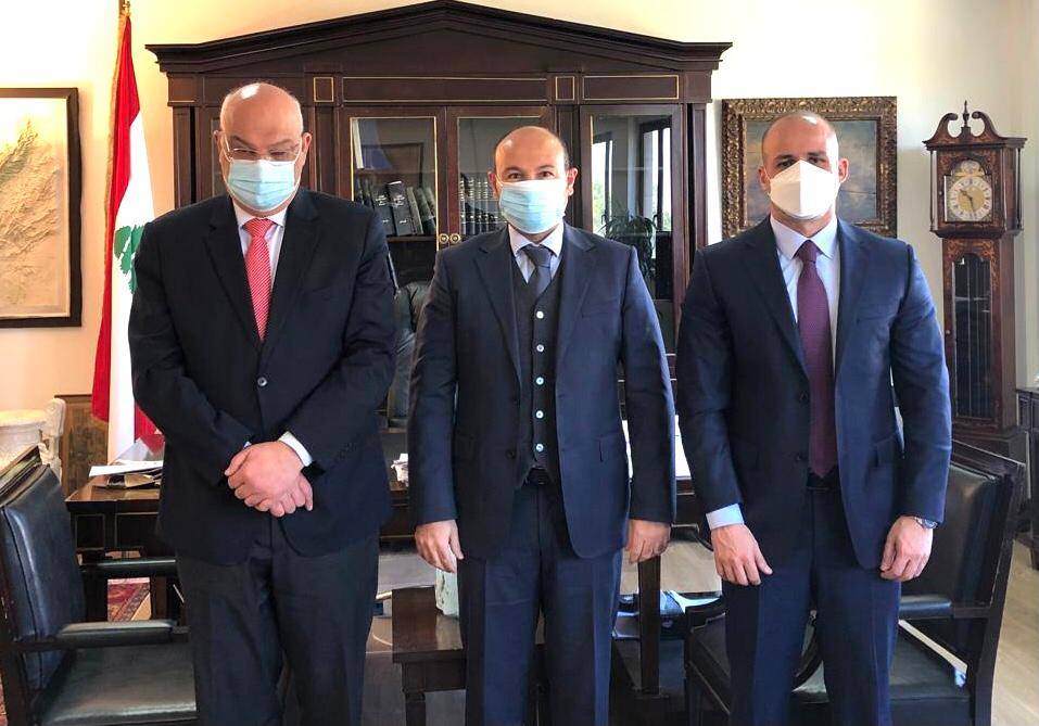 الشاب والجوزو بحثا مع شميطلي أوضاع المغتربين