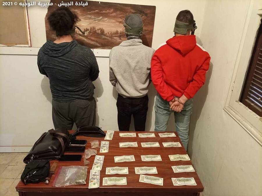 الجيش يوقف مطلوبين في منطقتي بئر حسن والبوشرية