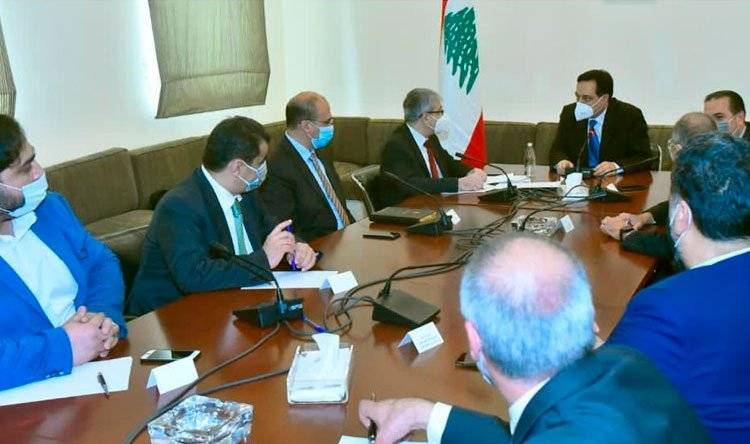 دياب: لعودة تدريجية حضورياً إلى المدارس