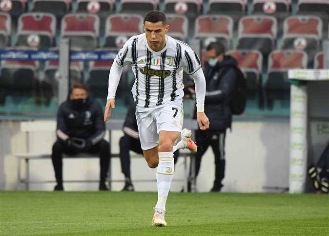 مقابل 25 مليون يورو.. رونالدو قد يرحل عن يوفنتوس