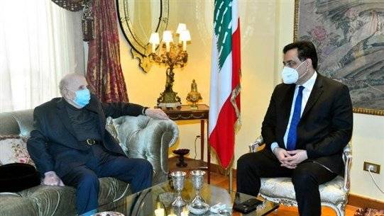 دياب يلتقى السفير عبد الرحمن الصلح