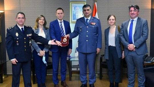 التعاون في مجال الشرطة المجتمعية بين عثمان ووفد أوروبي