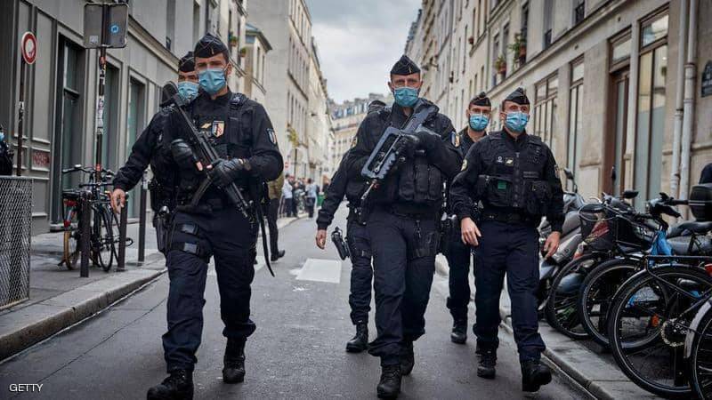 إطلاق نار أمام مستشفى في باريس