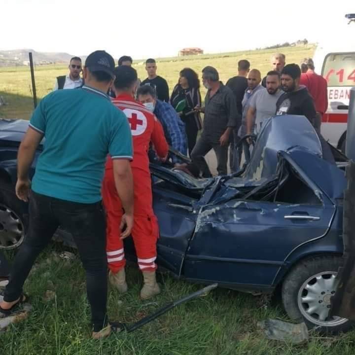 حادث سير يودي بحياة شخصين