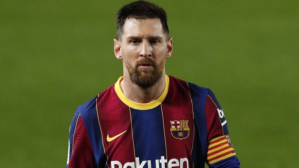 تفاصيل لقاء والد ميسي ورئيس برشلونة.. هل يبقى 
