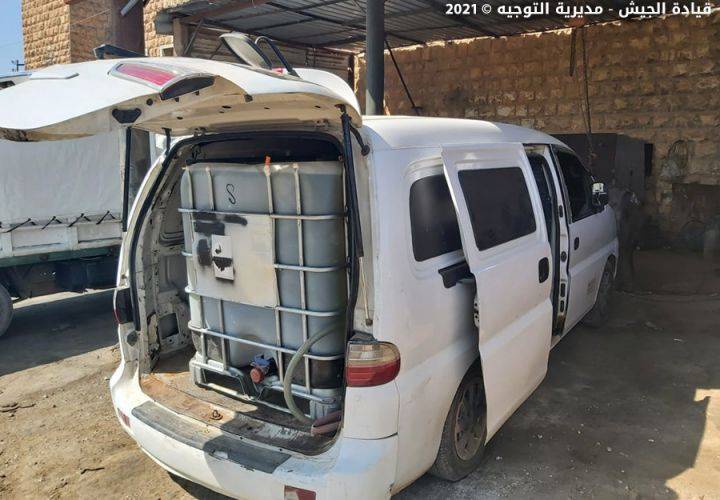 بالصور: ضبط كمية من المحروقات المعدّة للتهريب... وتوقيفات