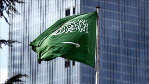 السعودية ترفع تعليق السفر للمواطنين.. بشروط