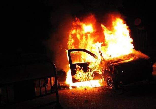 في القاع.. لم يتمكّن من تعبئة سيارته بالوقود فأحرقها