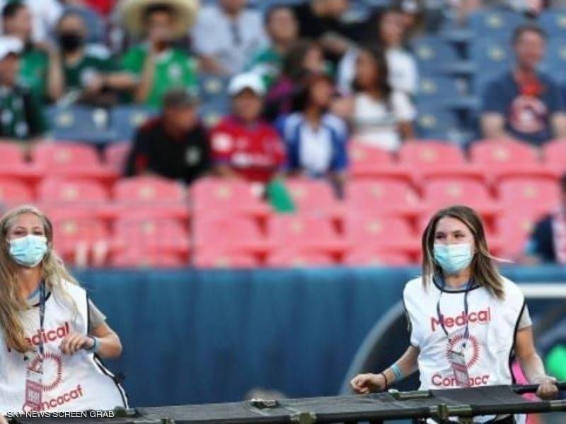 في مباراة كرة قدم.. فريق إسعاف يشعل الإنترنت
