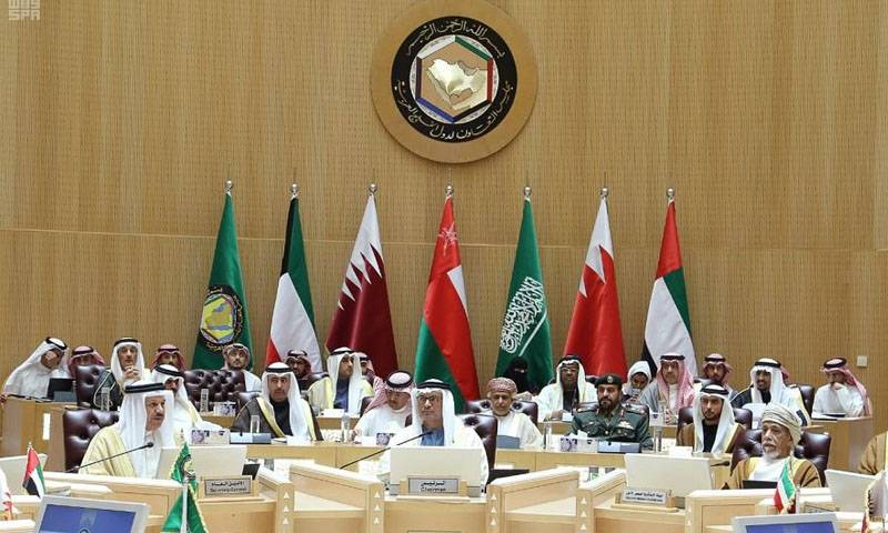 أمين عام مجلس التعاون يأسف لقرار البرلمان الأوروبي بشأن المغرب