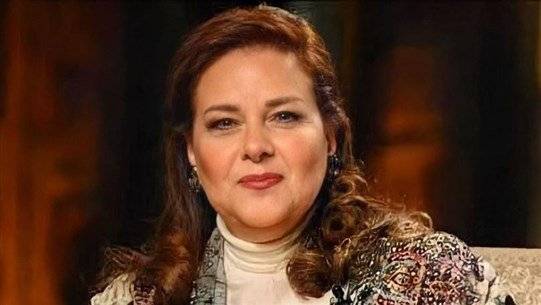 هل علمت دلال عبد العزيز بوفاة زوجها؟