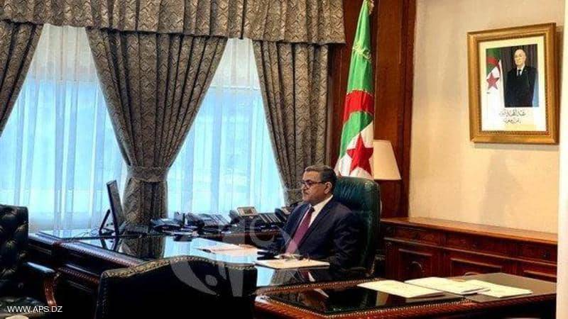 تبون يقبل استقالة حكومة الجزائر