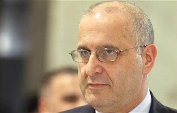عراجي: دخلنا في مرحلة صعبة جدا