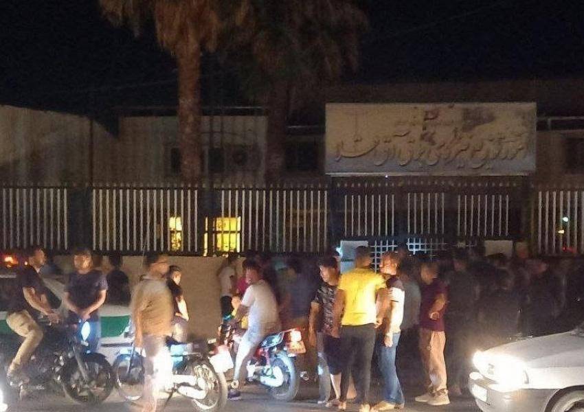 انقطاع الكهرباء في إيران..