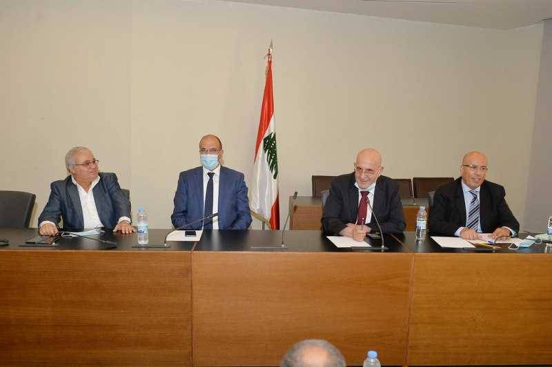 عراجي: البطاقة الدوائية تصبح واقعا بعد ثلاثة أشهر