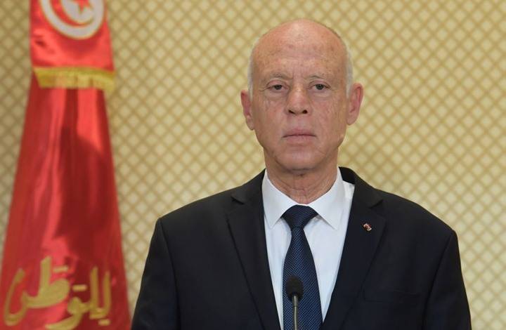 تونس.. قيس سعيد يُقيل المشيشي ويُجمّد مجلس النواب