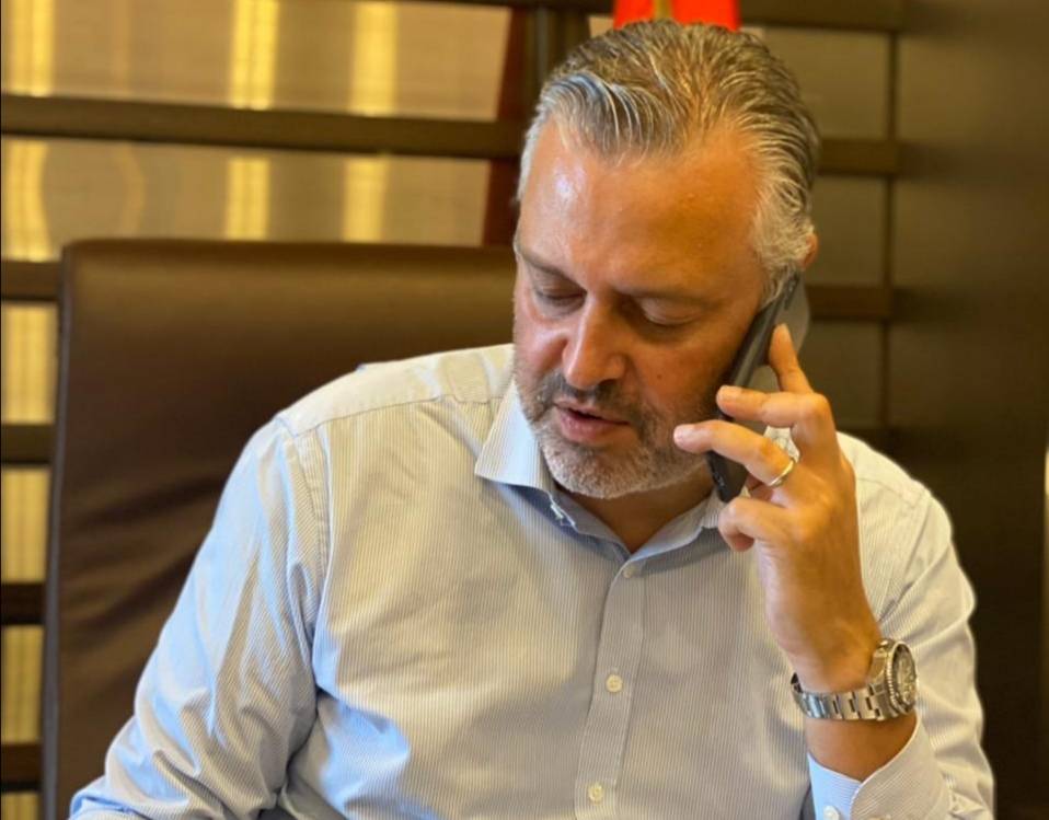 حبيش يجري اتصالاته لمعالجة حريق القبيات وجوارها