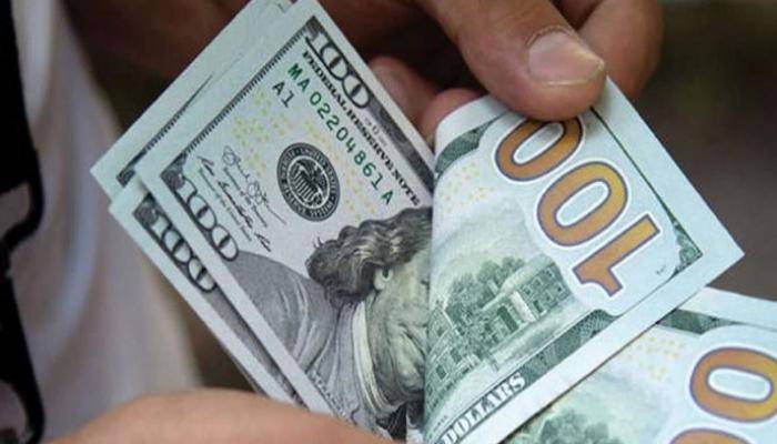 انخفاض ملحوظ بدولار السوق السوداء مساءً