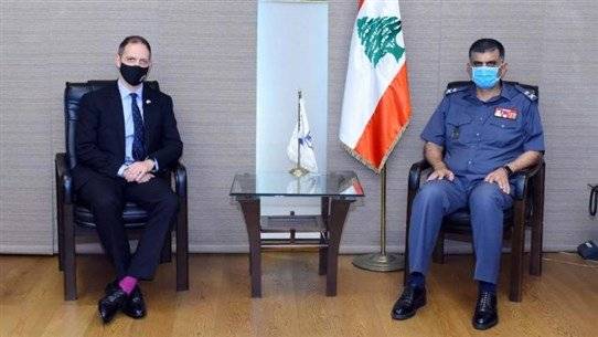 عثمان يستقبل السفير البريطاني