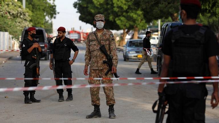 باكستان.. مقتل 10 أشخاص بتفجير شاحنتهم