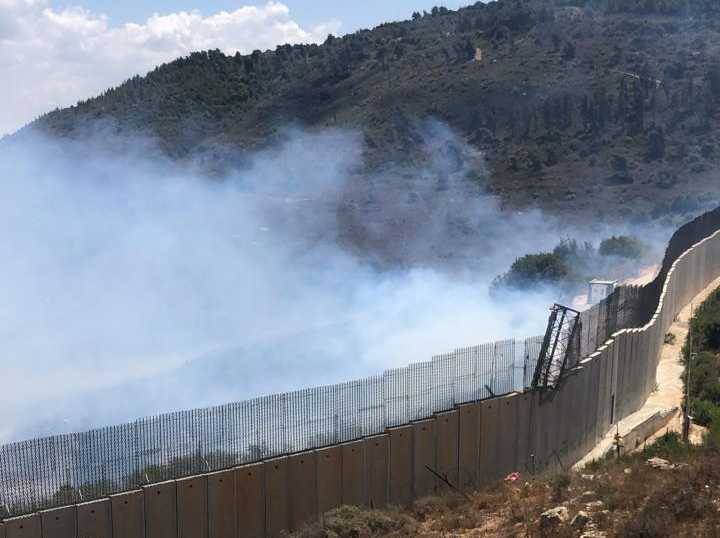 حريق في العديسة اخترق الحدود