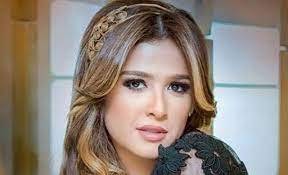 شقيق ياسمين عبد العزيز يكشف بصورة حالتها الصحية