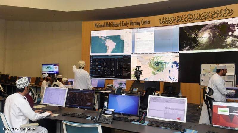 إعصار شاهين.. وفاة طفل في تجمعات مائية بمسقط