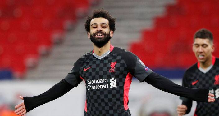 وكيل محمد صلاح يبعث برسالة 