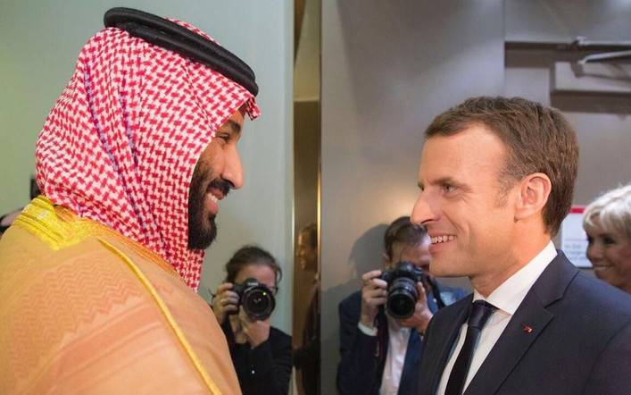بن سلمان وماكرون يبحثان هاتفيًا العلاقات الثنائية ويتفقان على أهمية السلام بالمنطقة