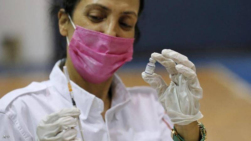 من الذي يحصل على أطول مناعة من اللقاح؟