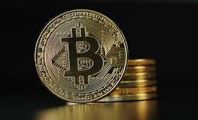ارتفاع غير مسبوق.. بيتكوين تتجاوز 66 ألف دولار