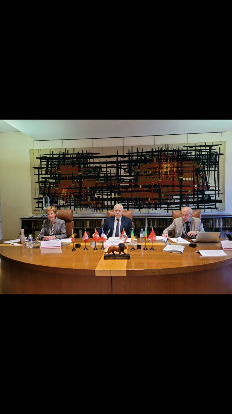 خطط لدعم القضاء بمواجهة التحديات ومكافحة الفساد.. بحثها عبود في باريس