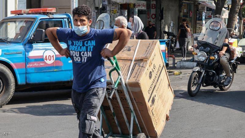 تحت وطأة الأزمة.. تزايد كبير لحالات الانتحار وسط الإيرانيين
