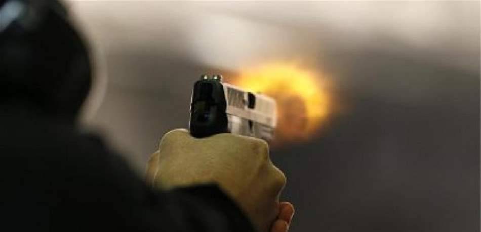 رشقة نارية على مدخل 