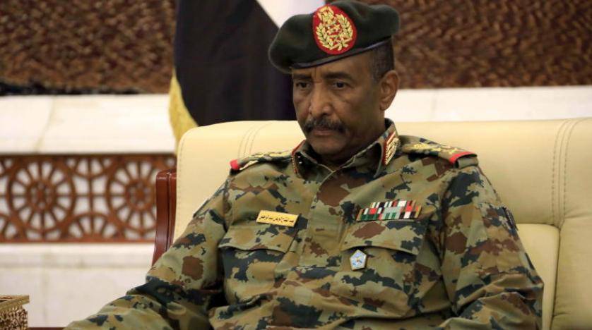 السودان.. البرهان يشكل مجلس سيادة انتقاليا
