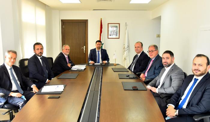 وزير الاقتصاد يتابع أوضاع التأمين